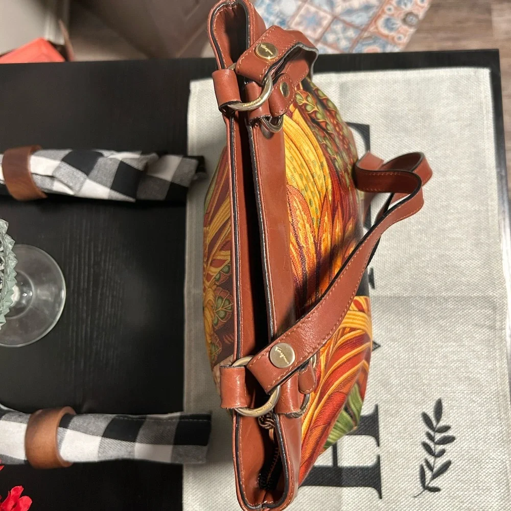 Salvatore Ferragamo Botanical Print Canvas and Leather Shoulder Bag - Picture 4 of 15